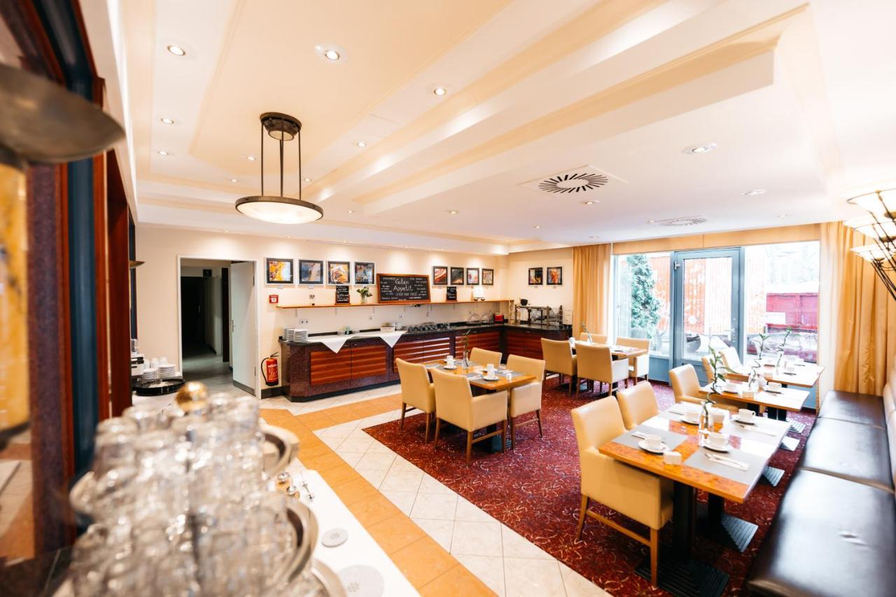 City Park Hotel Frankfurt  Ngoại thất bức ảnh