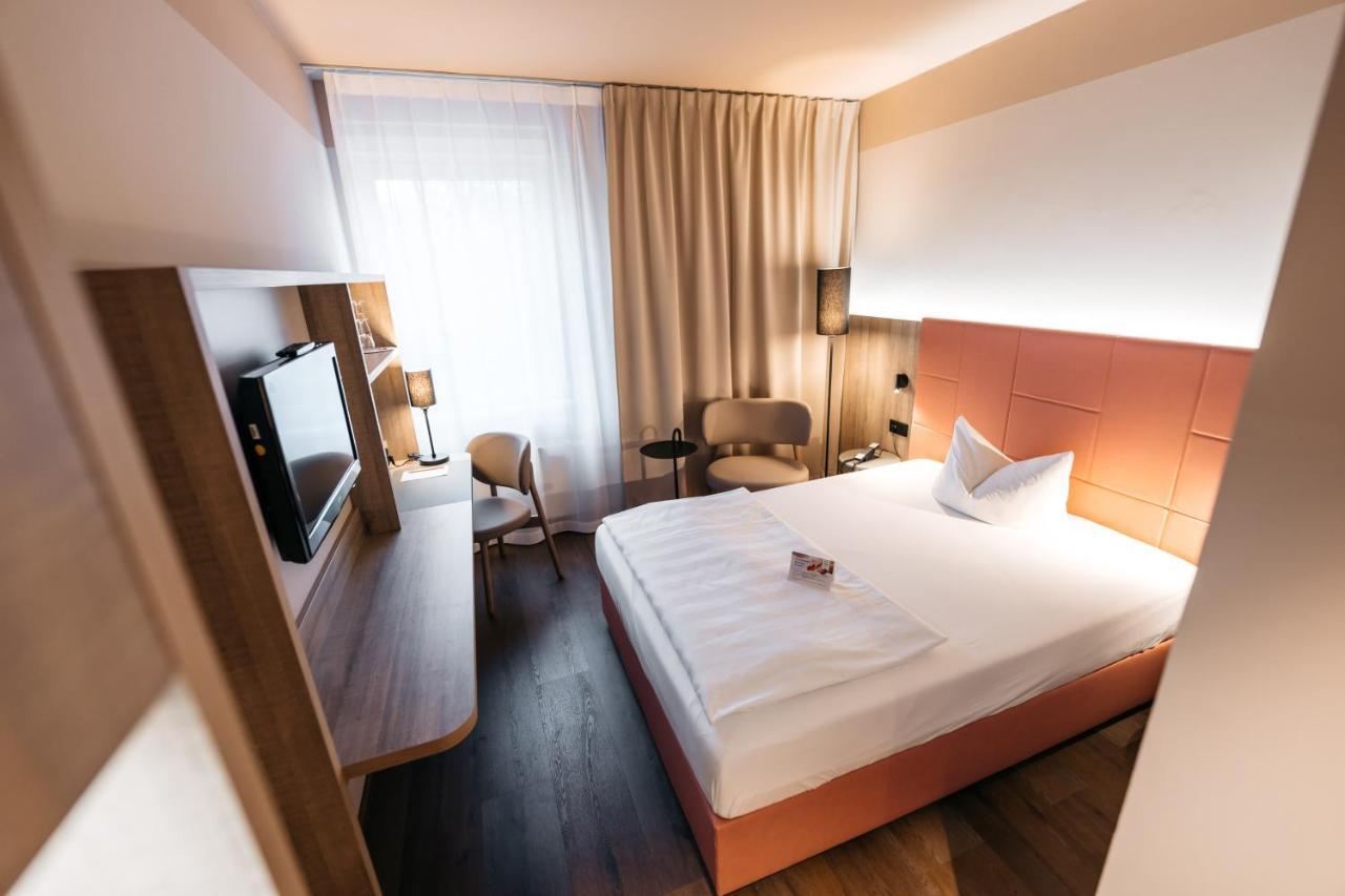 City Park Hotel Frankfurt  Ngoại thất bức ảnh