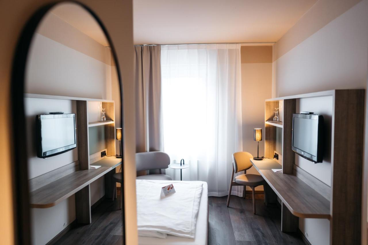 City Park Hotel Frankfurt  Ngoại thất bức ảnh