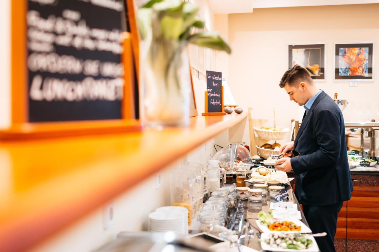City Park Hotel Frankfurt  Ngoại thất bức ảnh