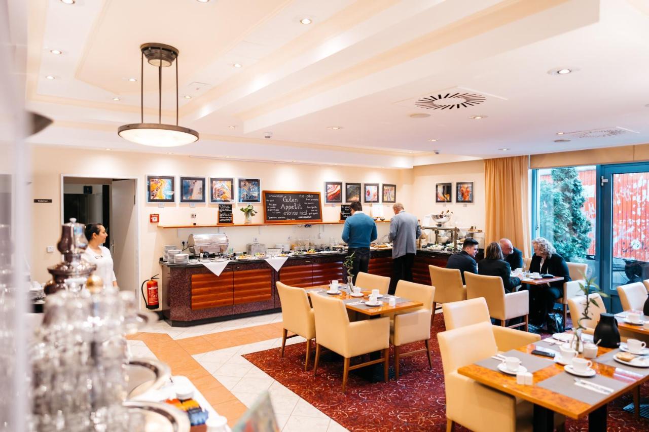 City Park Hotel Frankfurt  Ngoại thất bức ảnh