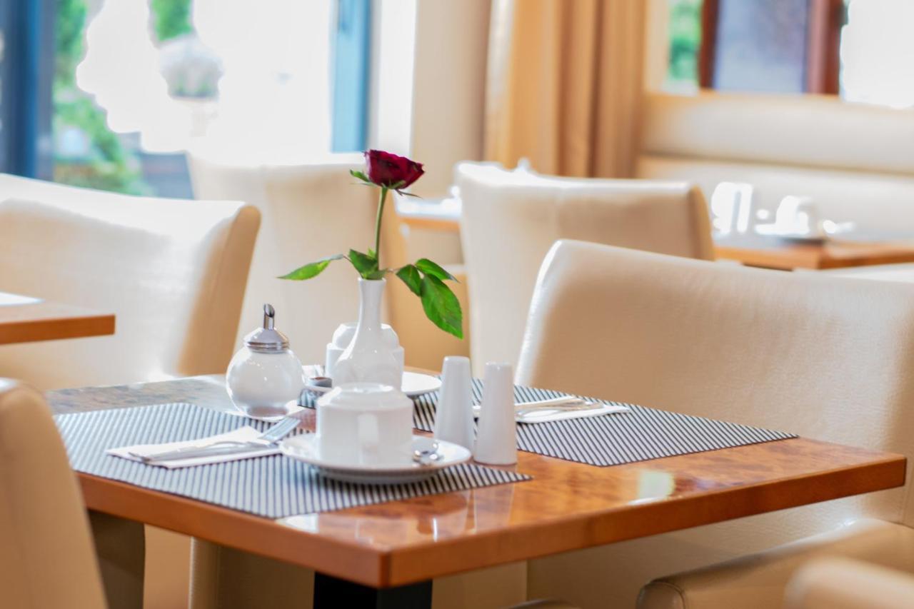 City Park Hotel Frankfurt  Ngoại thất bức ảnh